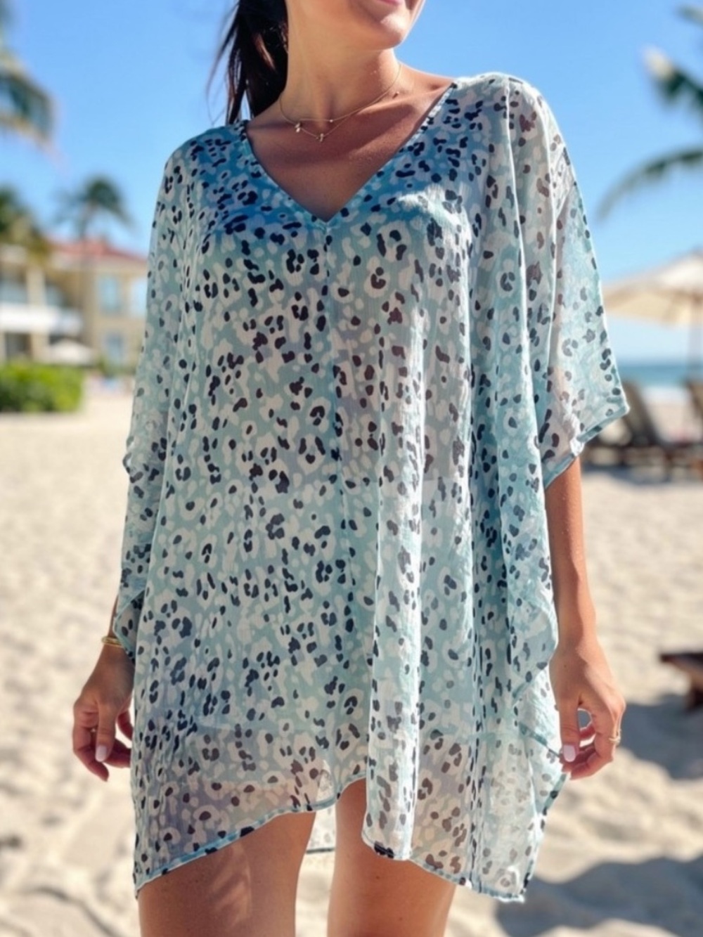 NYDJ Blue Leopard Print V-Neck Tunic Blouse Relaxed Fit Large